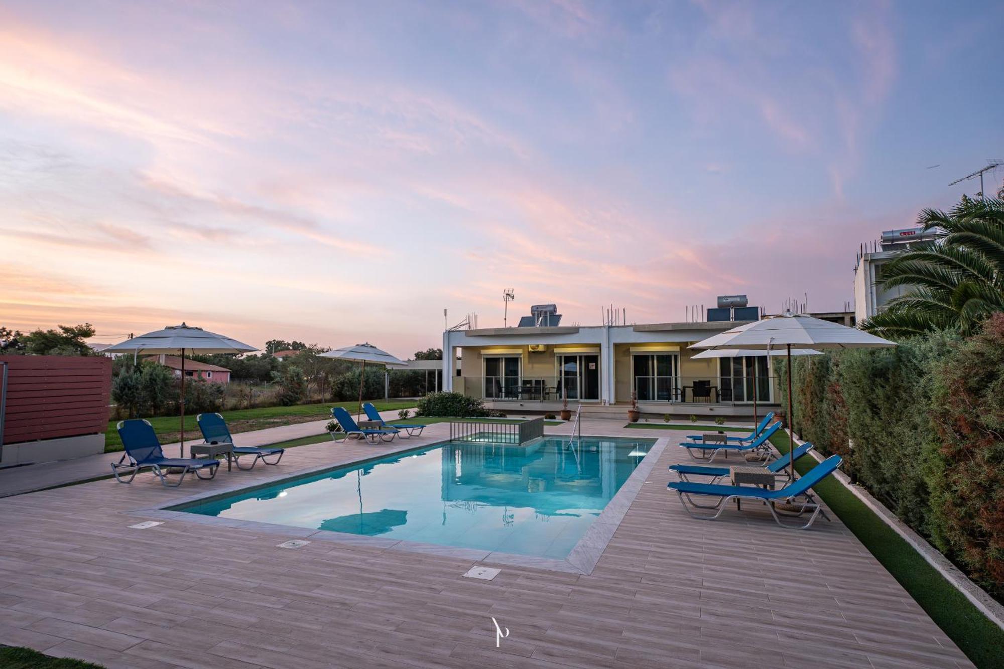Nancy'S Budget Villa With Pool & Jacuzzi By "Elite" Laganas Exterior photo